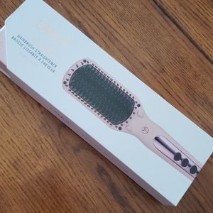 L'Ange Le Vite Hairbrush Straighner